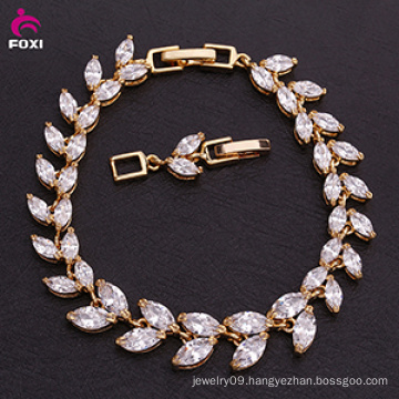 Fashion Design Wedding Theme Bangle Zirconia Girls CZ Bracelet